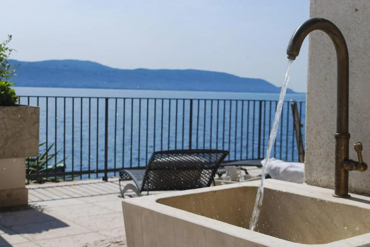 Villa I Cipressi - Theater Home Toscolano Maderno