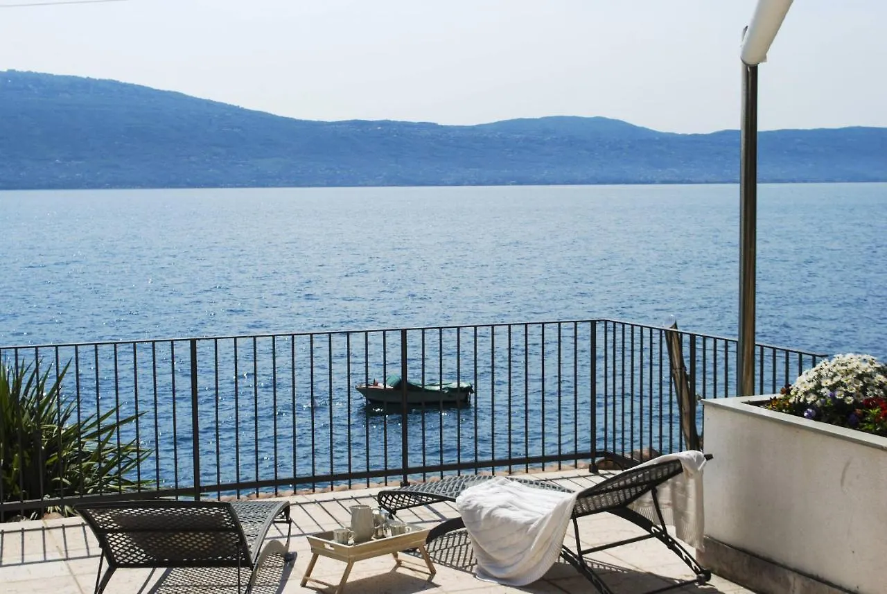 Villa I Cipressi - Theater Home Toscolano Maderno